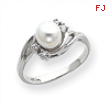 14k White Gold 6mm Pearl A Diamond ring