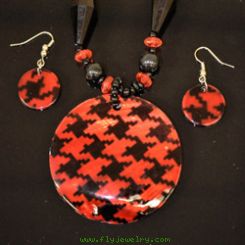 Black and Red Mother of Pearl Necklace and Earrings Set