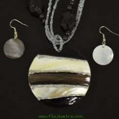 Black and White Mother of Pearl Necklace and Earrings Set