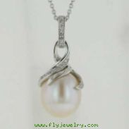 Freshwater Pearl Diamond Necklace