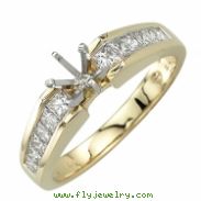 Yellow Gold Princess Cut Diamonds Semi-Mount